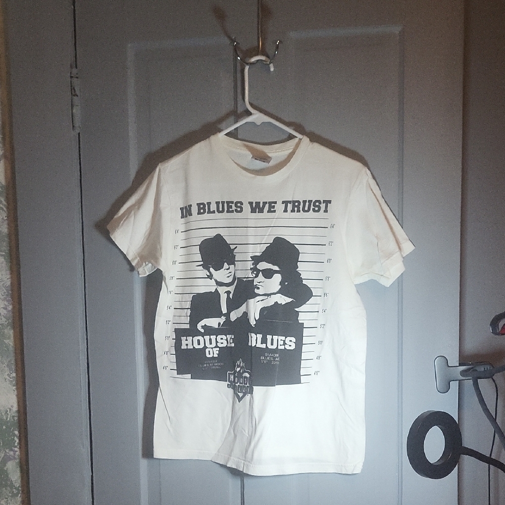 House of Blues White Graphic T-Shirt